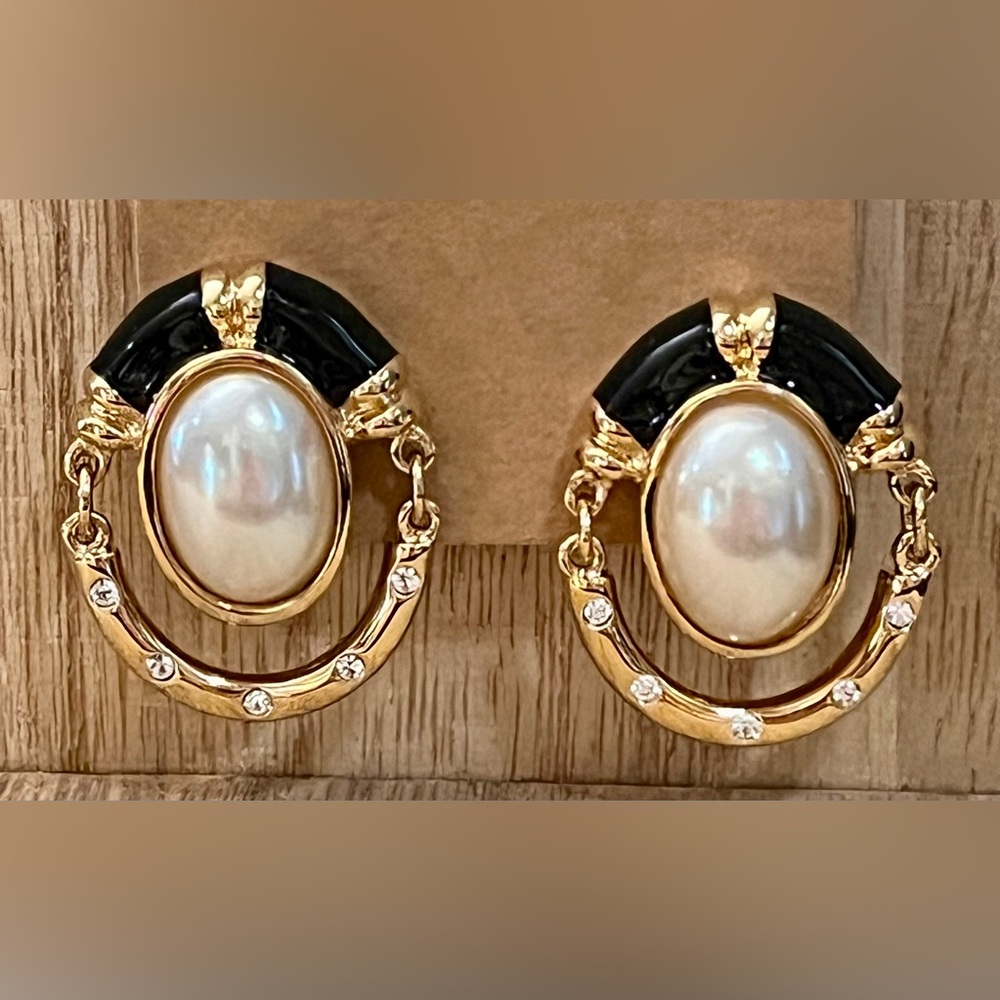 VTG André Courrèges Paris 80s Gold Black Pearl Door Knocker Clip On Earrings - Picture 8 of 17